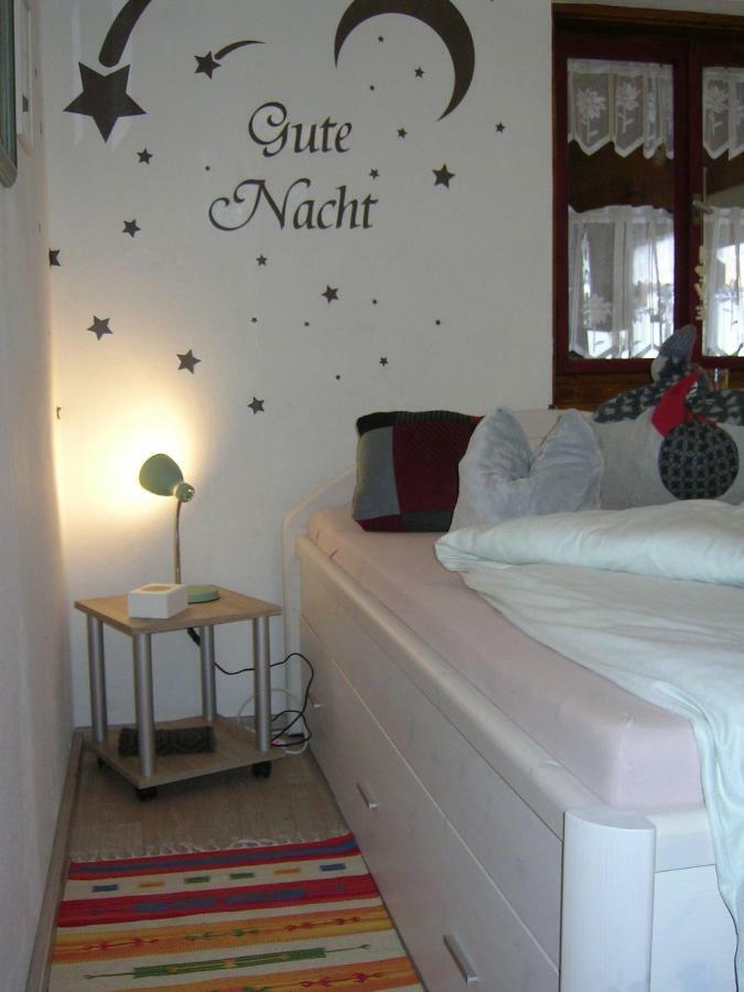 Ferienwohnung Lispet Neuotting Exterior photo